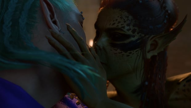 bg3-laezel-kiss